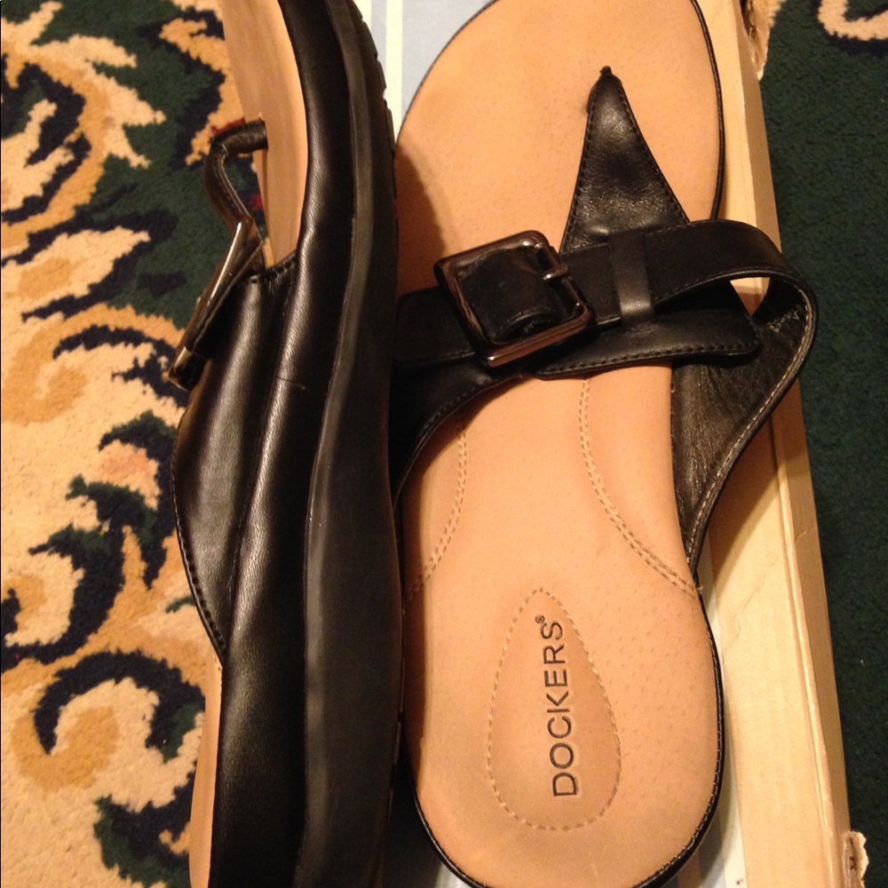 Dockers Sandals - Picture 6 of 6